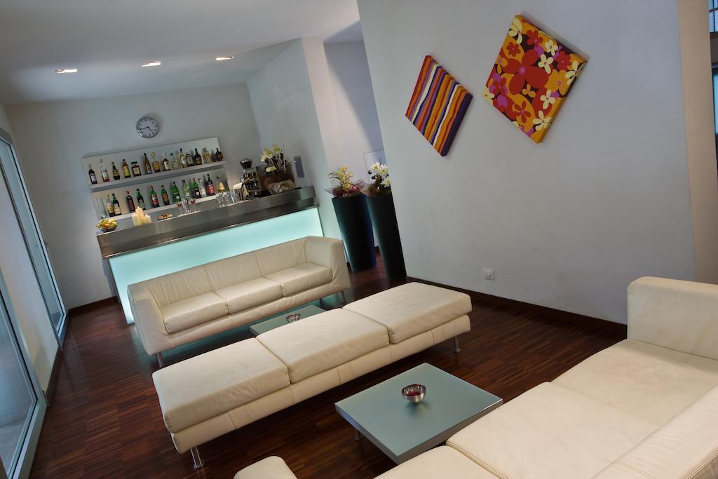 Hotel Columbia Bellaria-Igea Marina Eksteriør billede