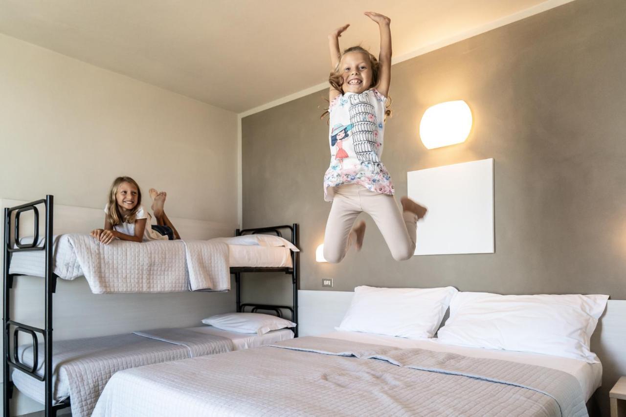 Hotel Columbia Bellaria-Igea Marina Eksteriør billede