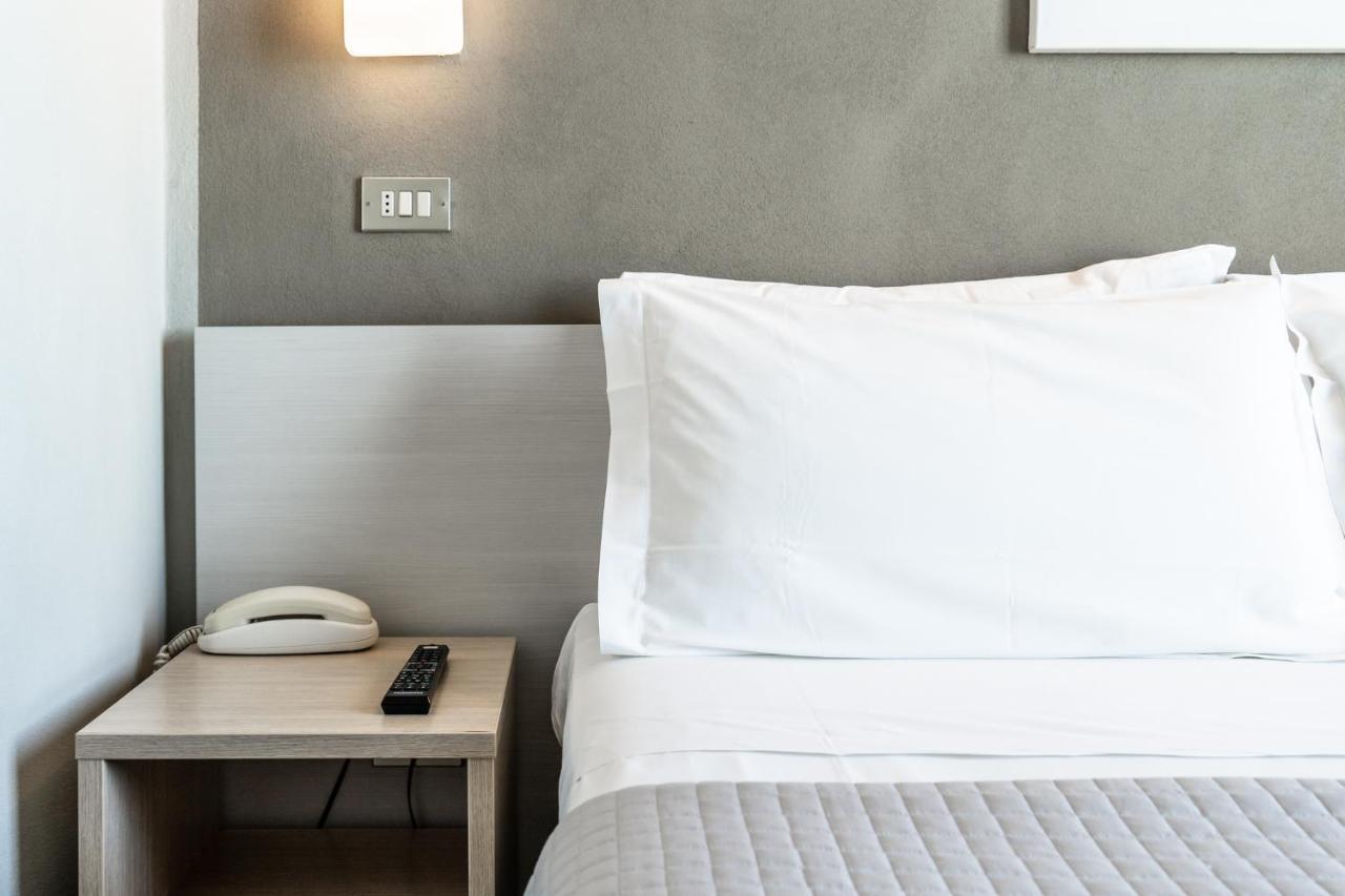 Hotel Columbia Bellaria-Igea Marina Eksteriør billede